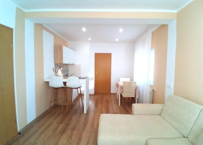 ゲストハウス Cecilia 2