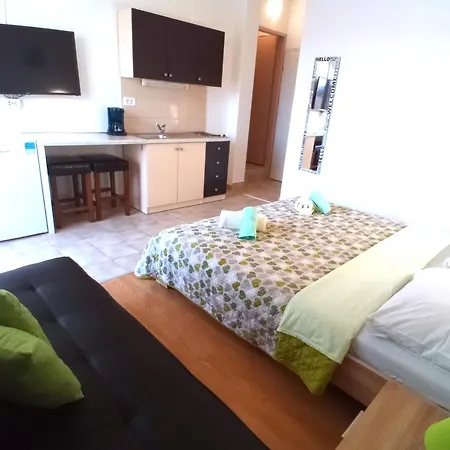 Cecilia 2 Gostinjska kuća 3*