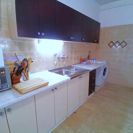 Cecilia 2 بيت ضيافة