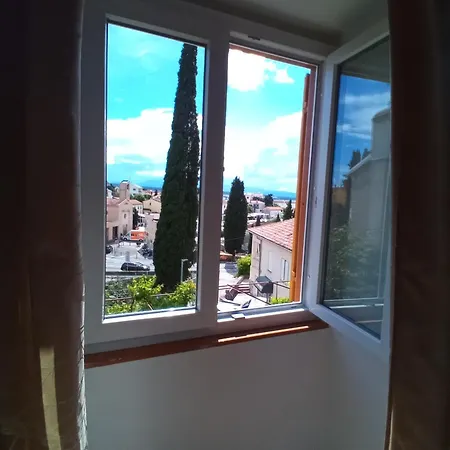 Cecilia 2 Gostinjska kuća