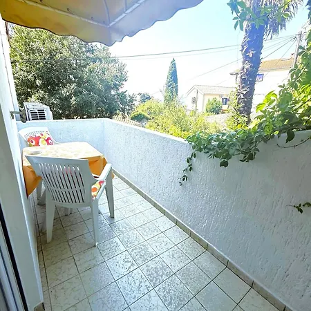 Cecilia 2 3* Malinska