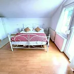 Cecilia 2 Gasthof 3*