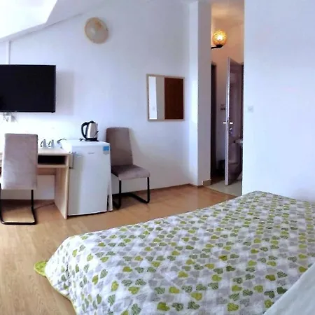 Cecilia 2 3* Malinska